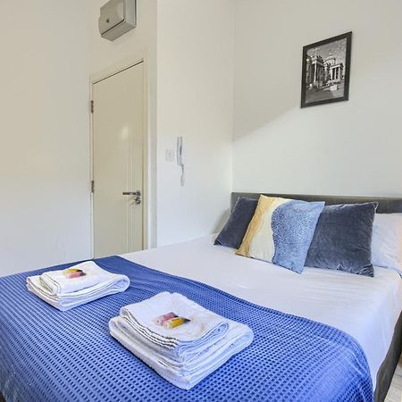 The Finsbury Deluxe Apartments Londen Buitenkant foto