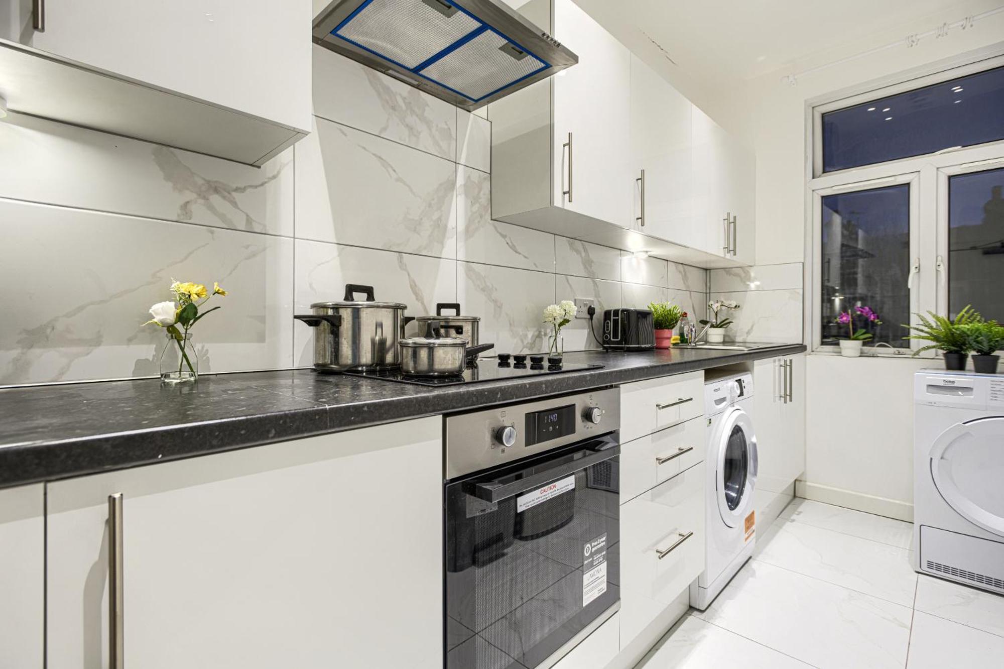 The Finsbury Deluxe Apartments Londen Buitenkant foto
