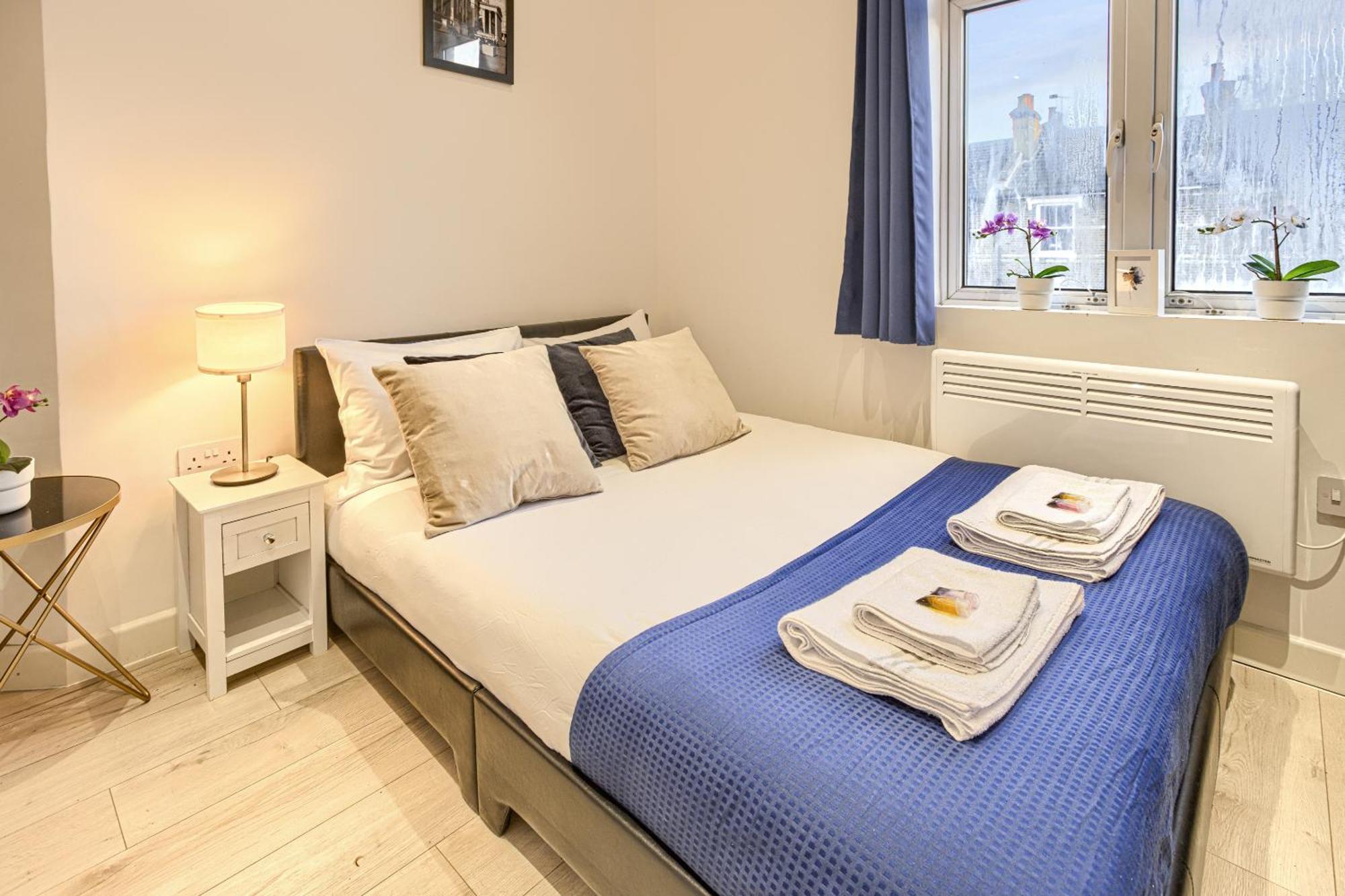 The Finsbury Deluxe Apartments Londen Kamer foto