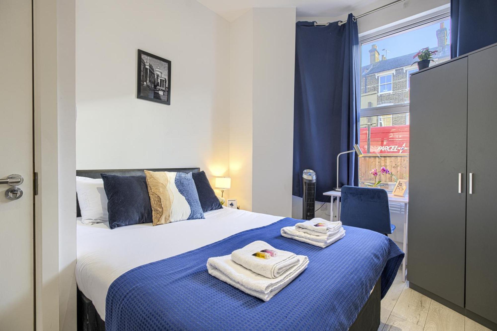 The Finsbury Deluxe Apartments Londen Kamer foto