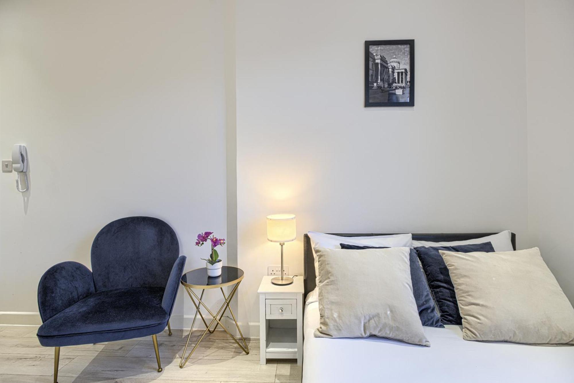 The Finsbury Deluxe Apartments Londen Kamer foto