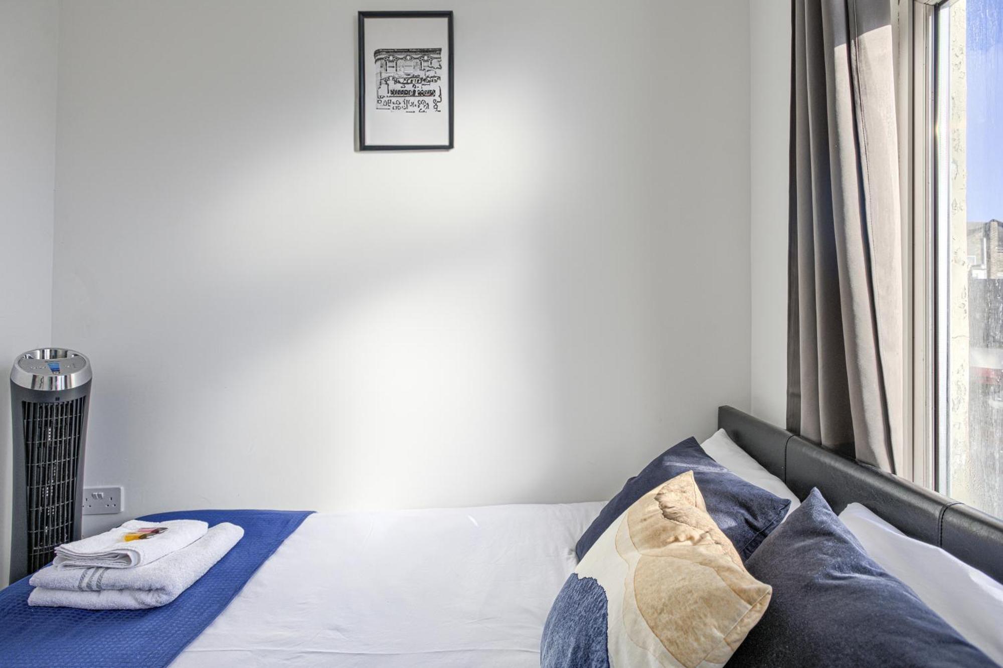 The Finsbury Deluxe Apartments Londen Kamer foto