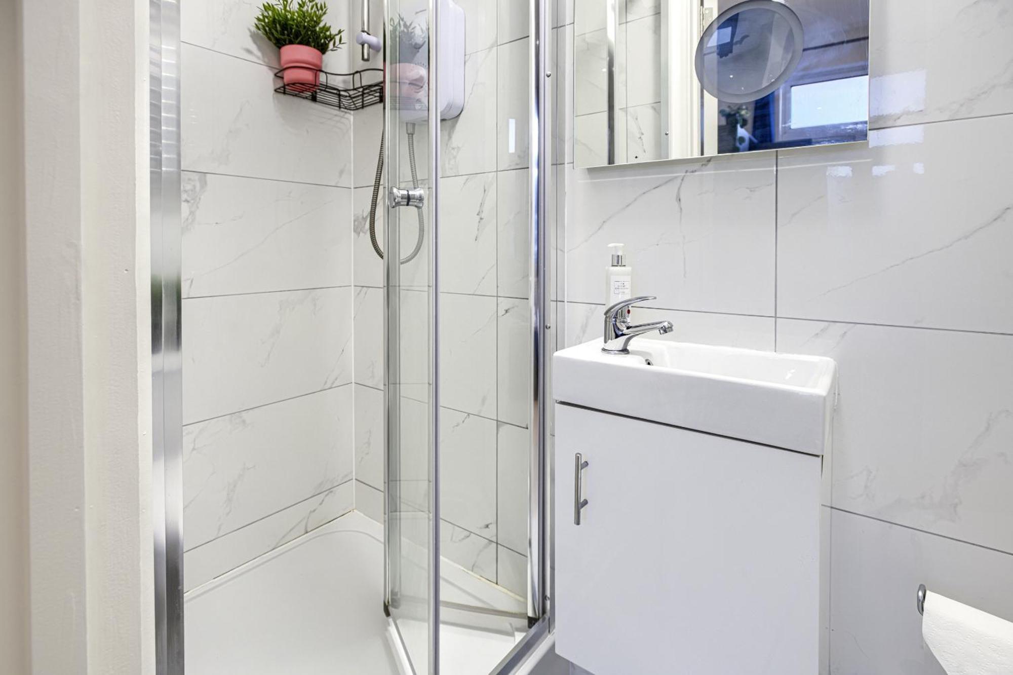 The Finsbury Deluxe Apartments Londen Kamer foto