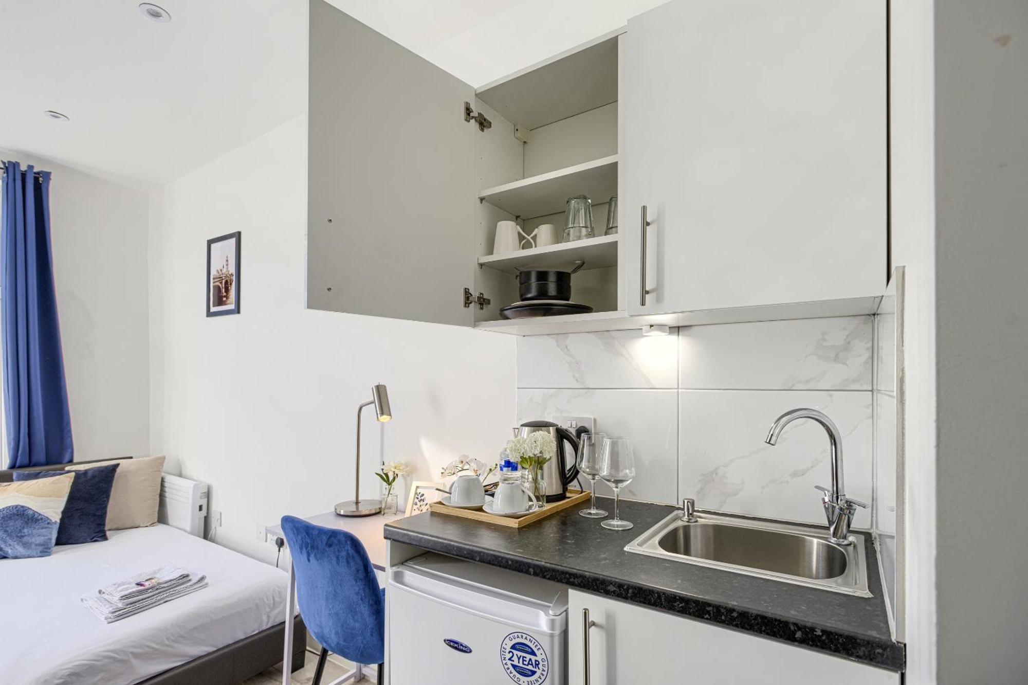 The Finsbury Deluxe Apartments Londen Kamer foto
